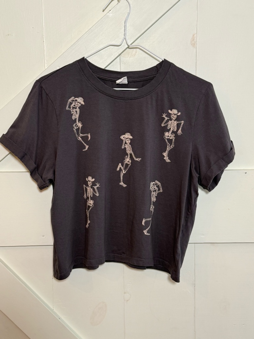 Electric Pink Cowboy Skeleton Graphic Tee Medium Black Western Cropped
